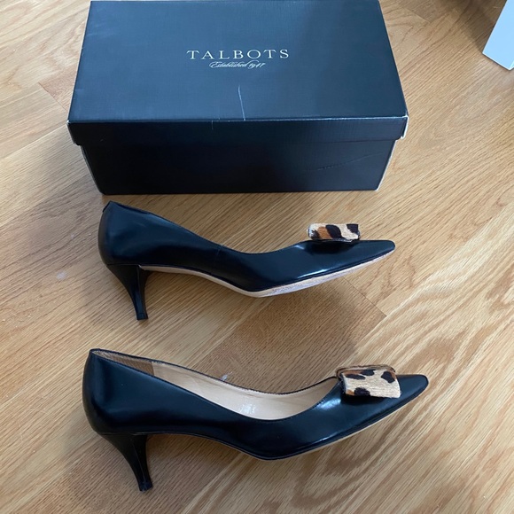 Talbots Dahlia Calf Hair Bow Mini Heel - Picture 9 of 10